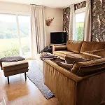 Chalet O'blanche, Viroinval