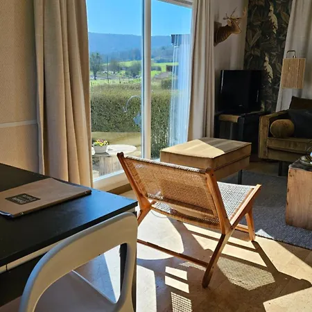 O'blanche, Viroinval Chalet *