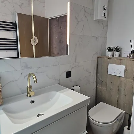 O'blanche, Viroinval Chalet