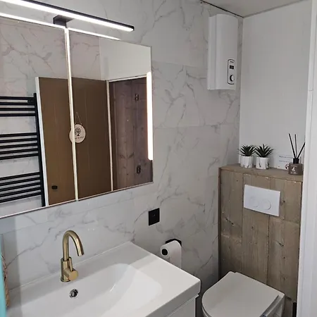 Σαλέ O'blanche, Viroinval