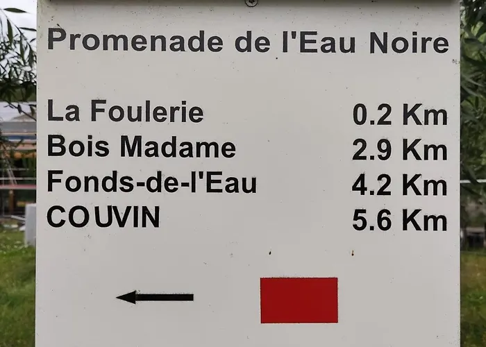 O'blanche, Viroinval Chalet *