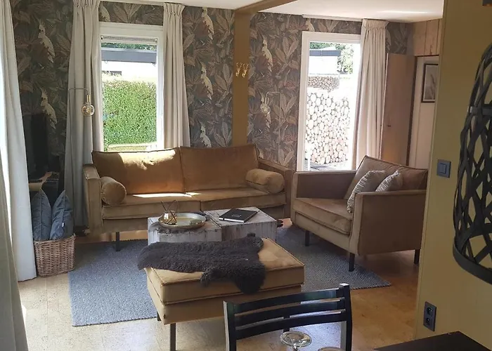 O'blanche, Viroinval Chalet *