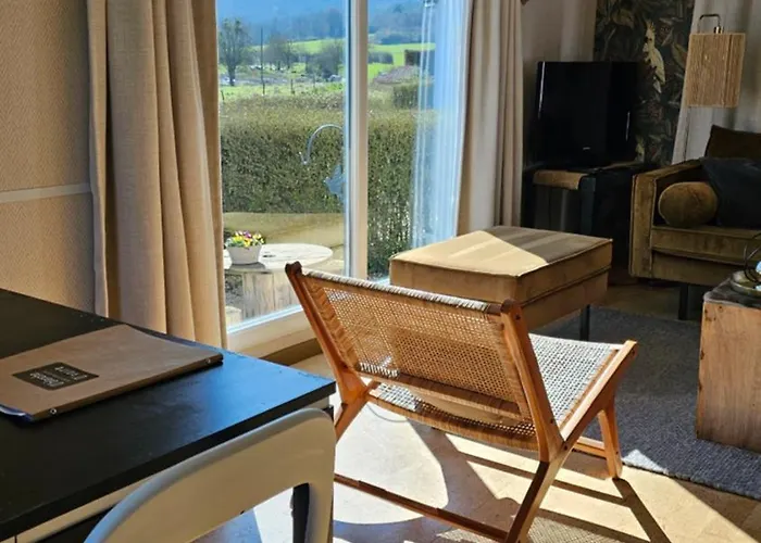 O'blanche, Viroinval Chalet *