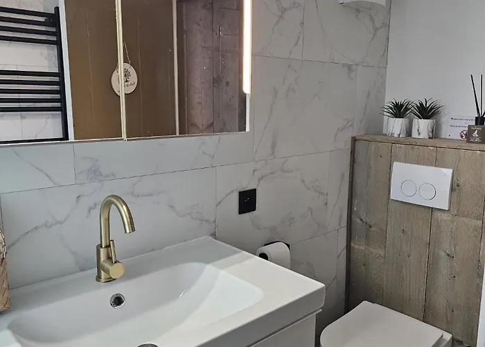 O'blanche, Viroinval Chalet